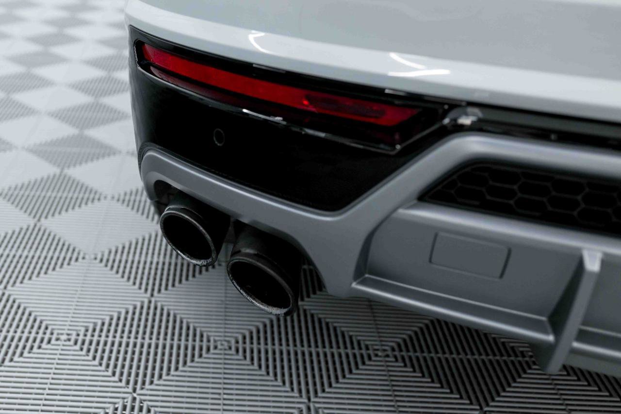 Used 2020 Lamborghini Urus Base image 23