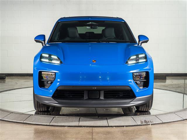 Used 2026 Porsche Macan Electric RWD image 10