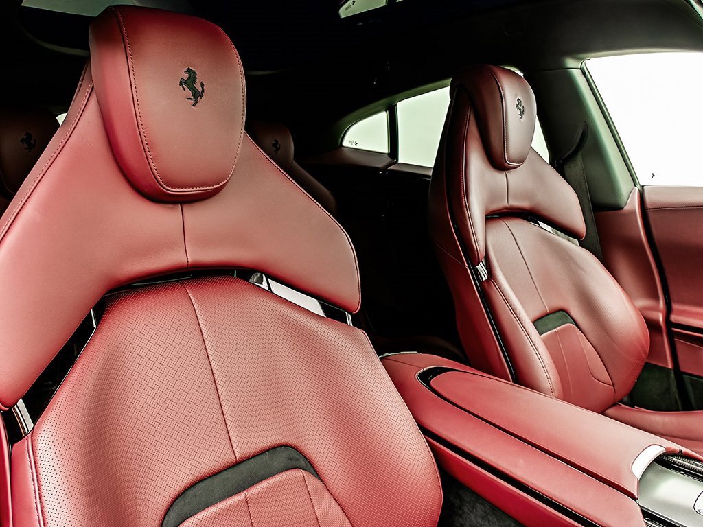 Certified 2024 Ferrari Purosangue image 18