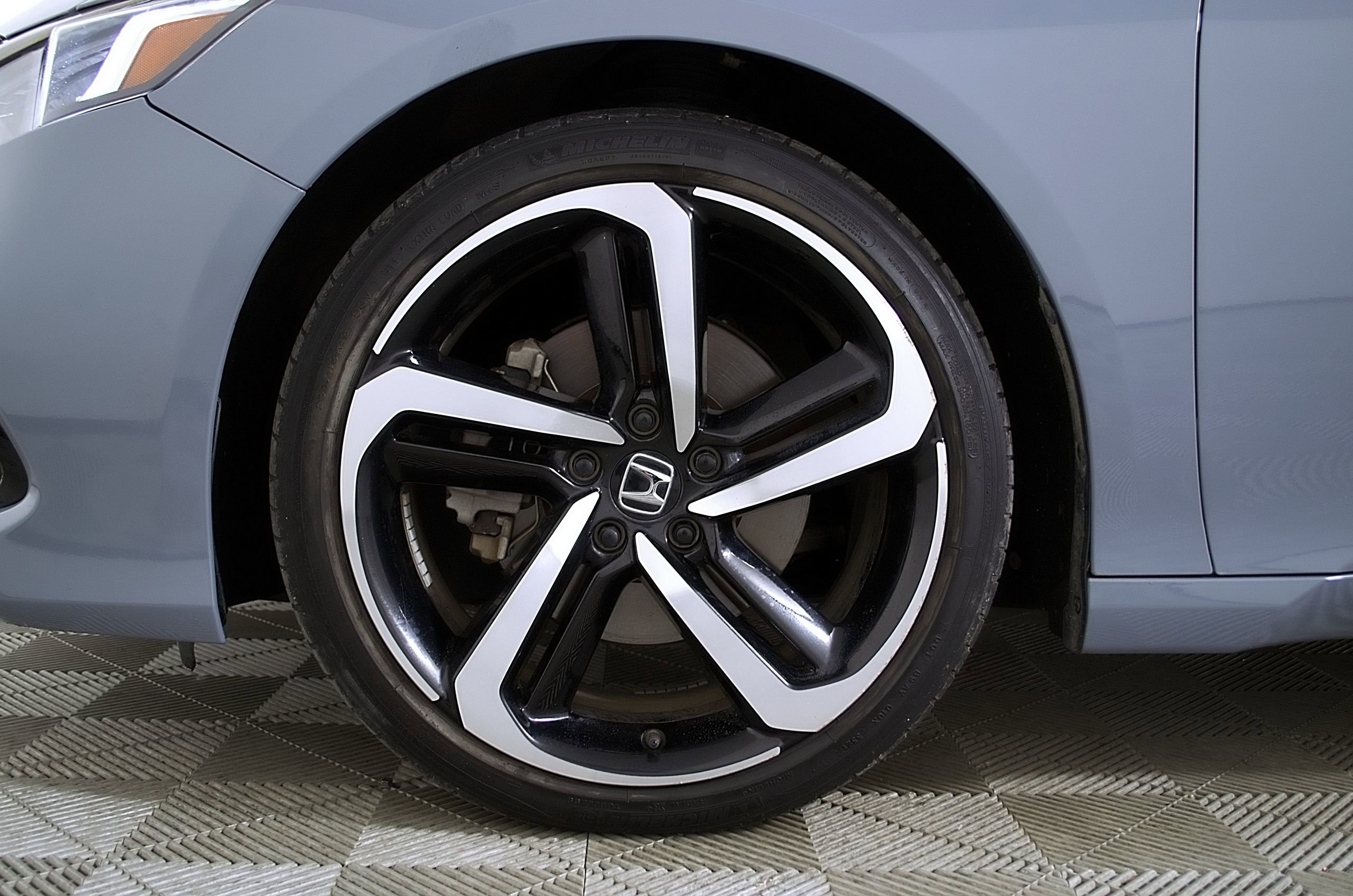 Used 2021 Honda Accord Sport image 11