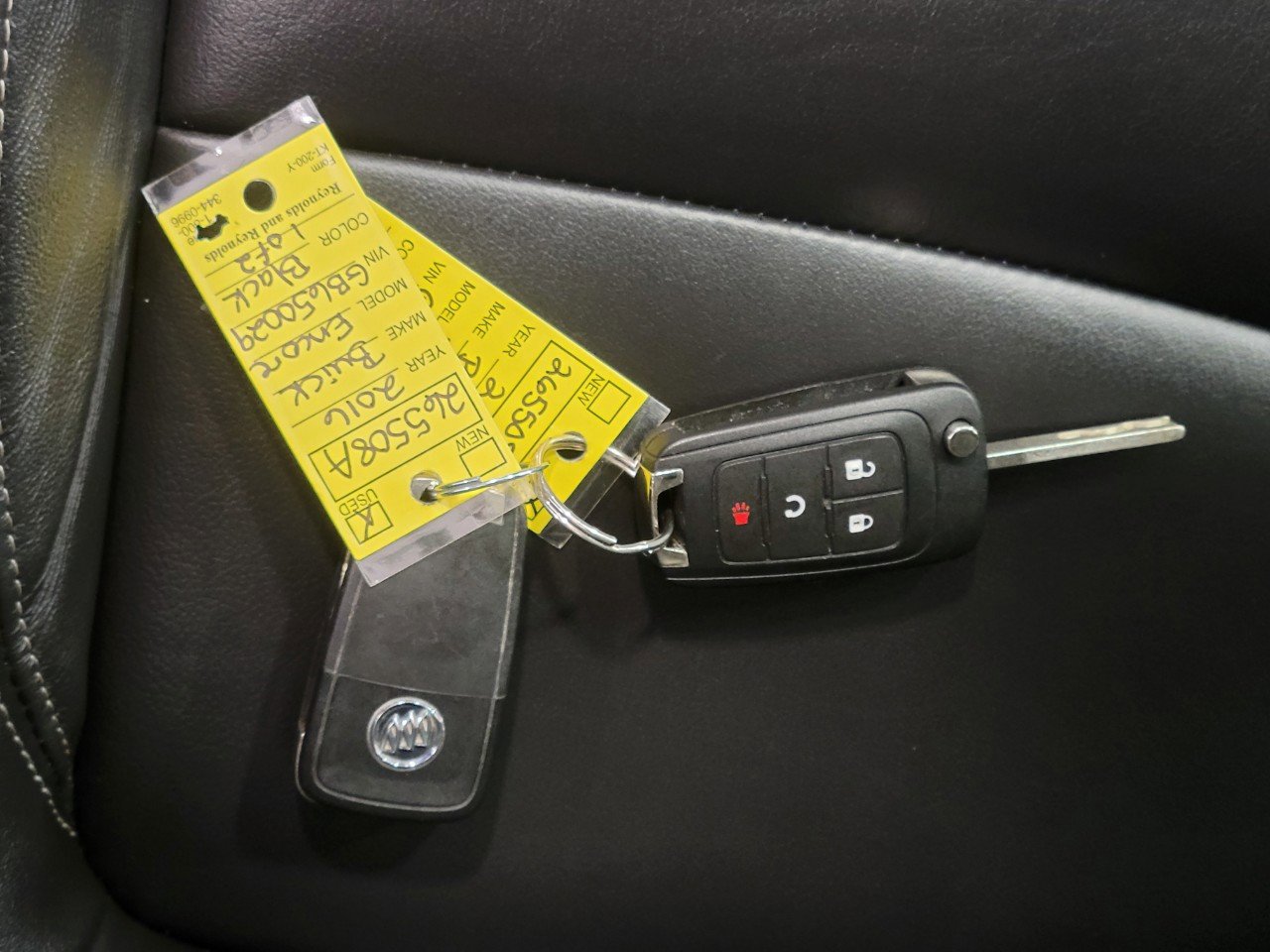 Used 2016 Buick Encore Leather AWD/4WD image 28