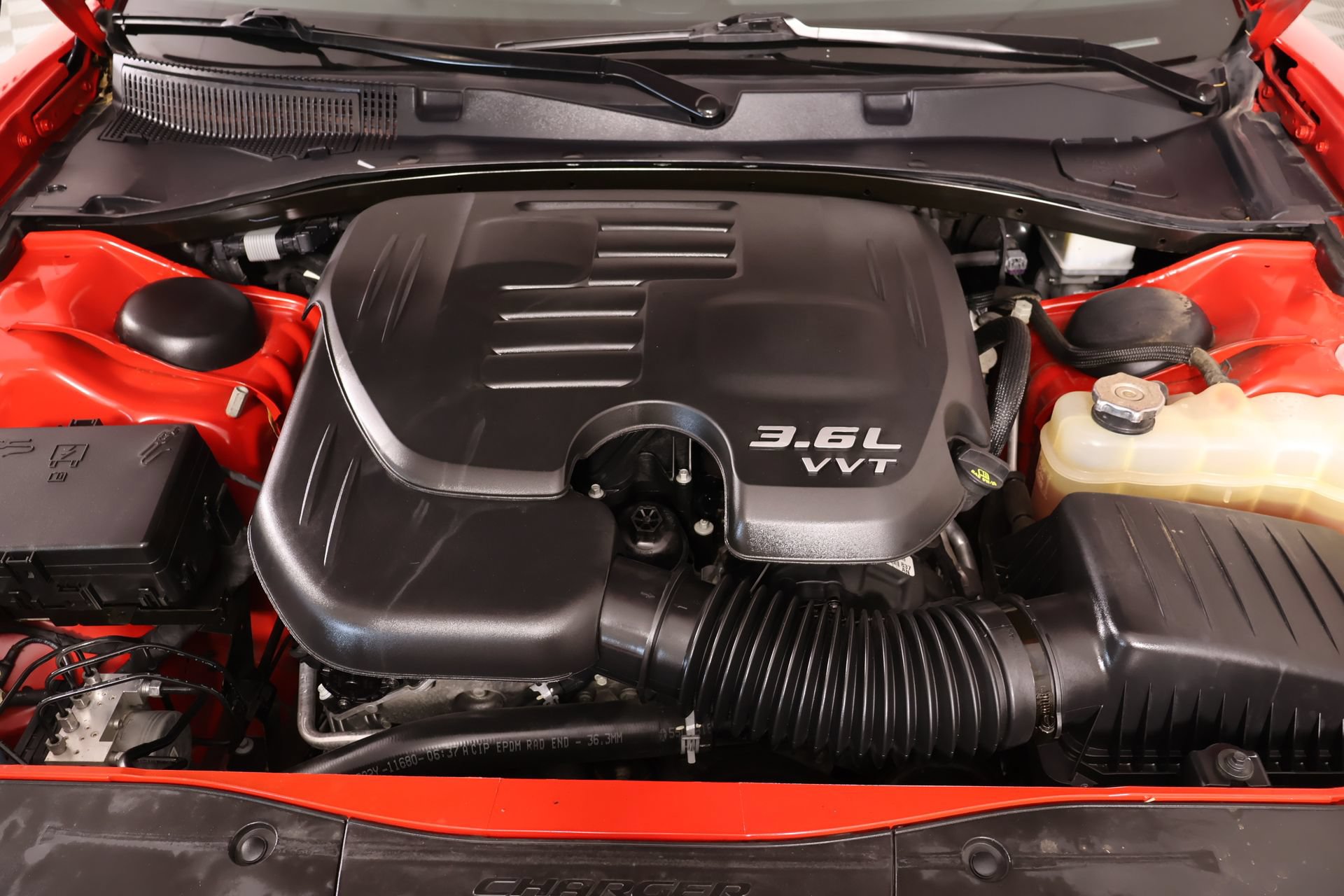 Used 2022 Dodge Charger SXT RWD image 18