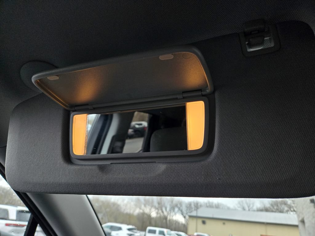 Used 2025 Chevrolet Blazer LT FWD image 19