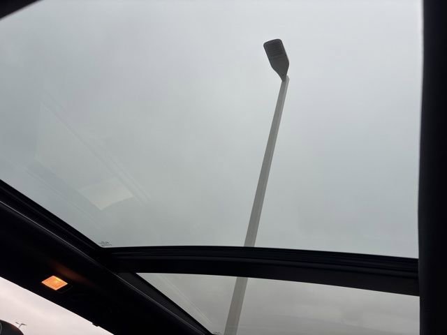 Used 2015 Kia Sorento SX image 6