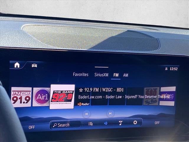 Used 2025 Mercedes-Benz GLB 250 image 9