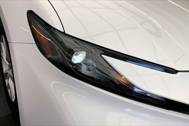 Used 2025 Toyota Camry LE image 29