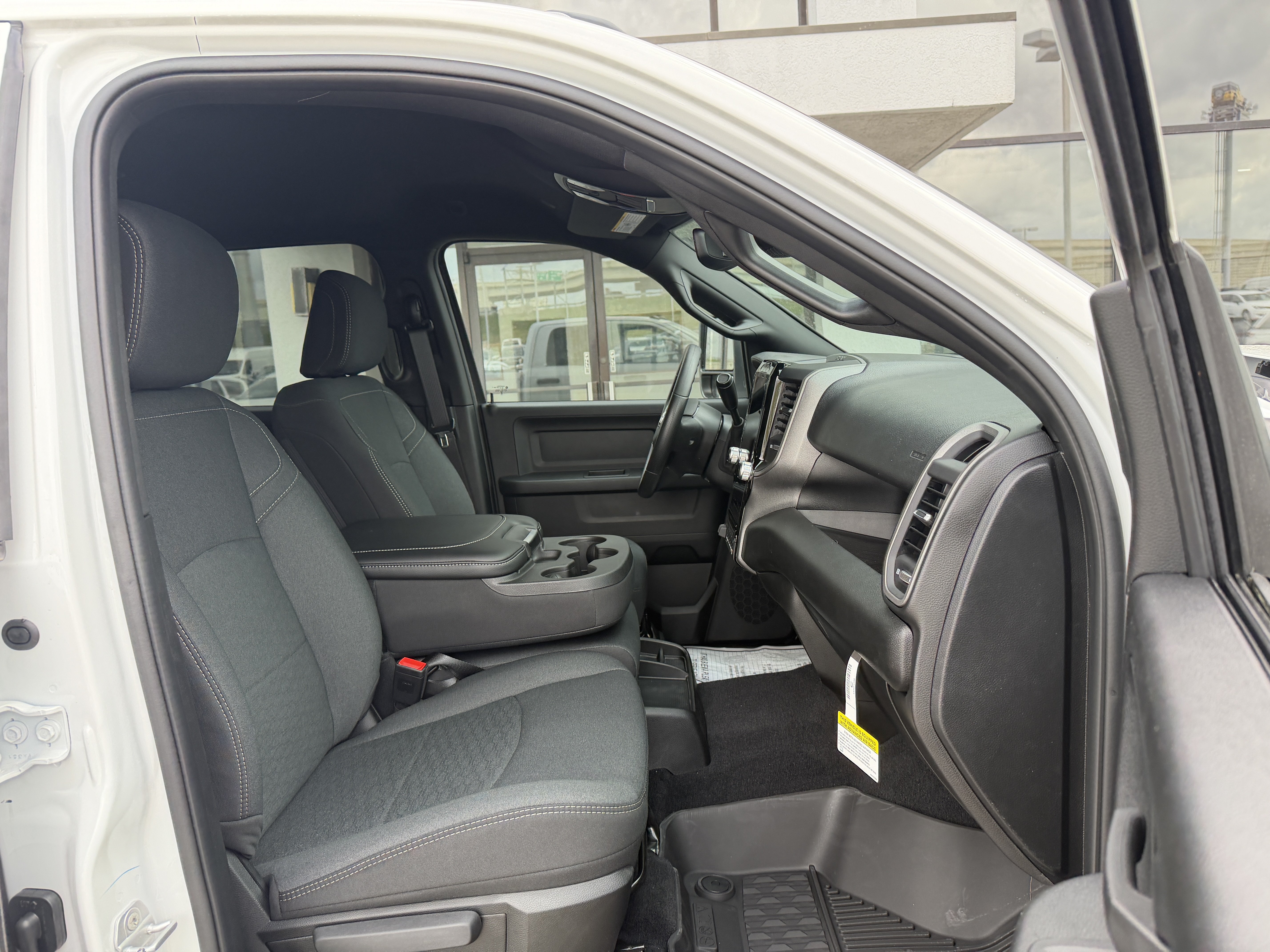 New 2026 RAM 2500 Tradesman AWD/4WD image 26