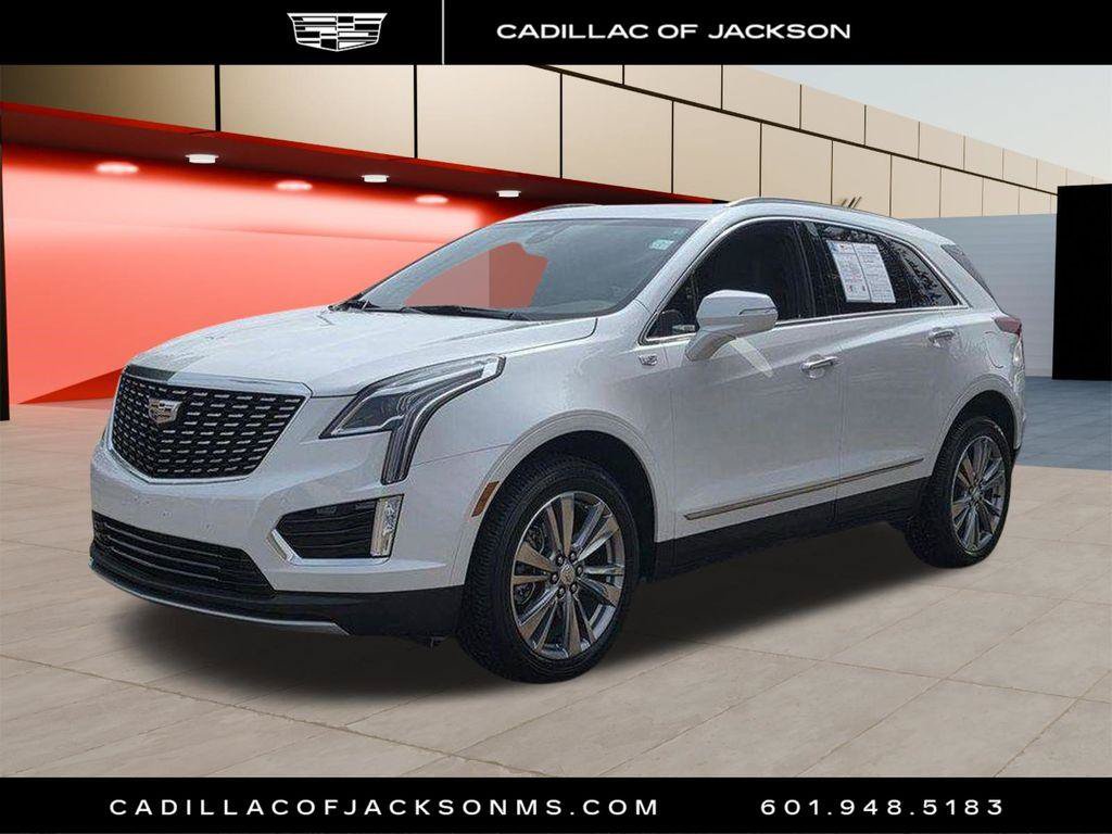 Certified 2024 Cadillac XT5 Premium Luxury FWD image 1