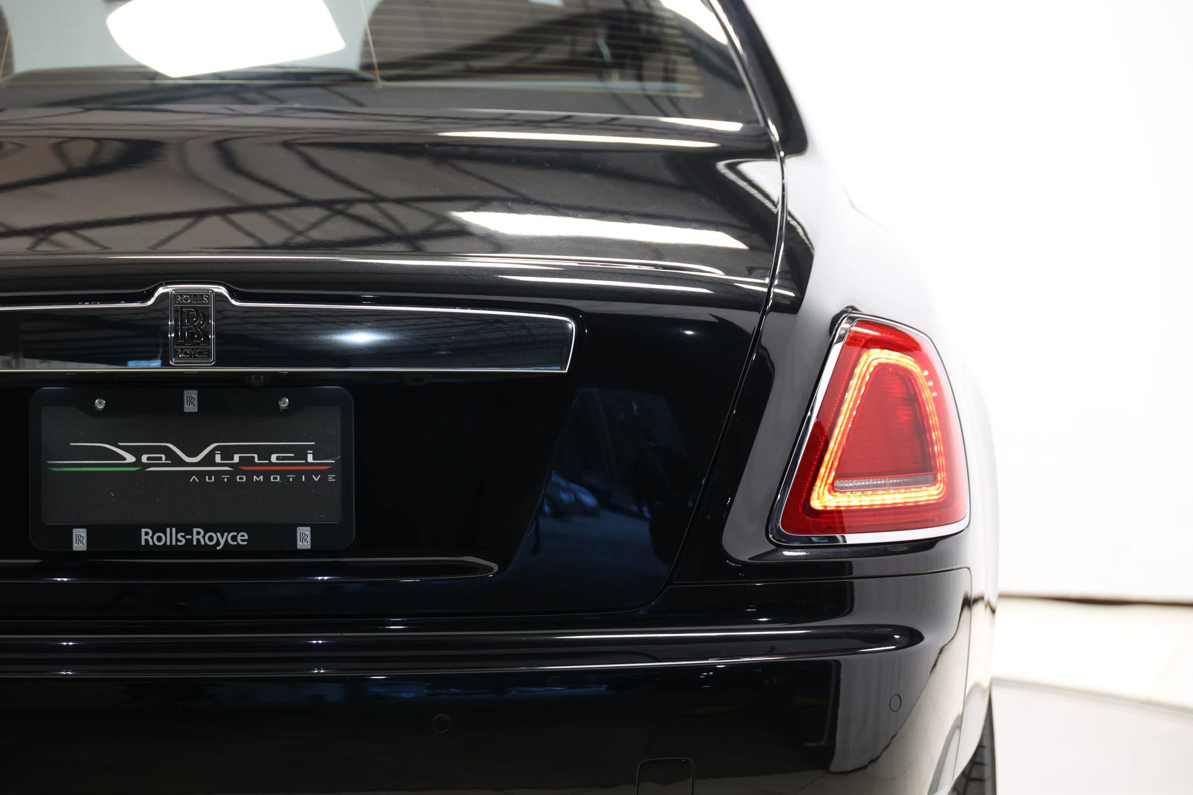 Used 2015 Rolls-Royce Ghost image 75