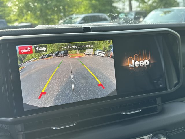 New 2026 Jeep Wrangler Unlimited Sahara AWD/4WD image 26