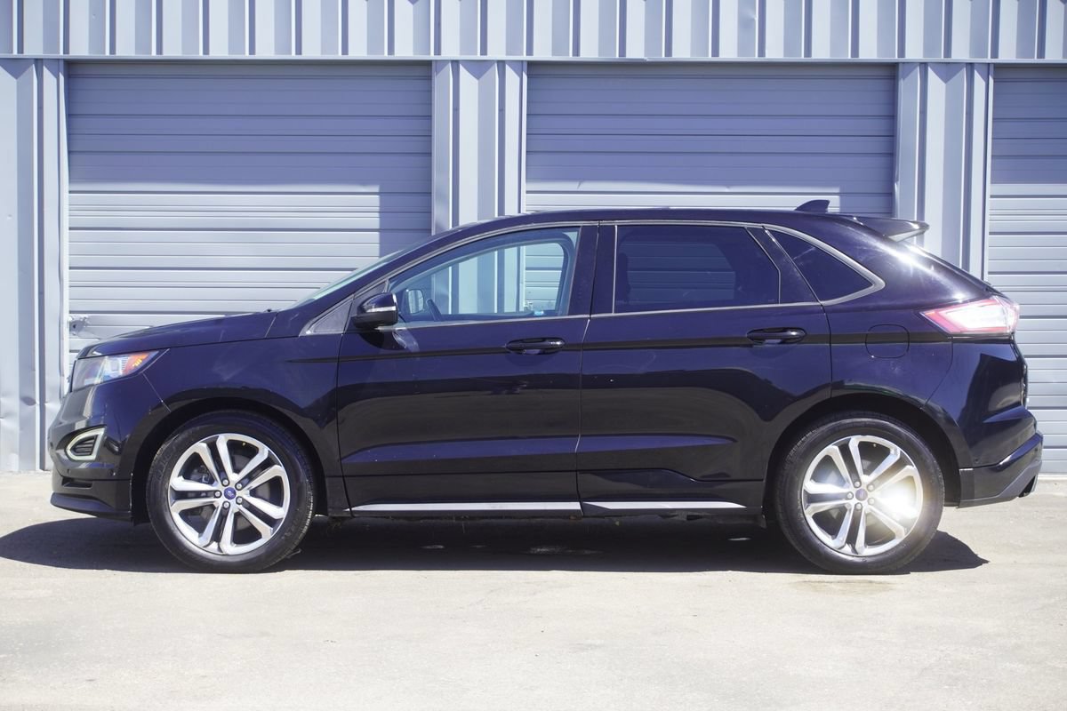 Used 2016 Ford Edge Sport w/ Equipment Group 401A AWD/4WD image 2