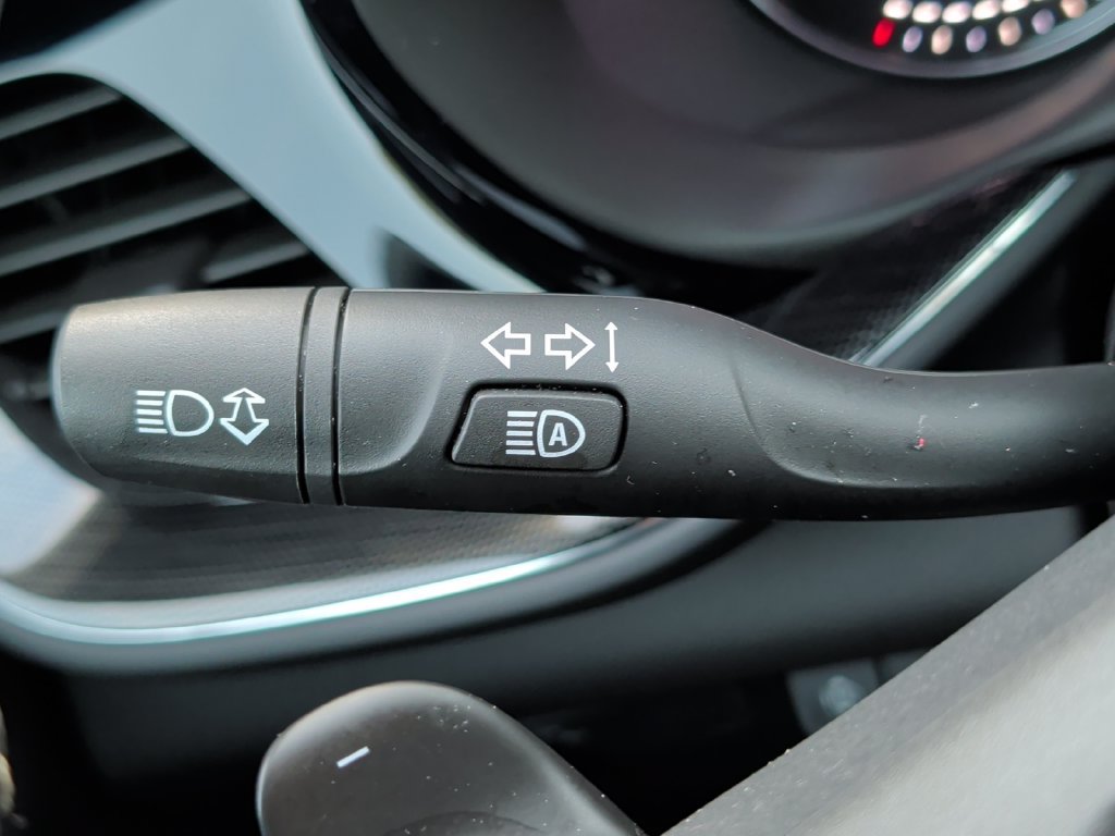 Used 2022 Buick Envision Essence w/ Technology Package I AWD/4WD image 45