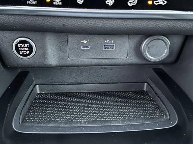 Certified 2023 Nissan Rogue SV image 35