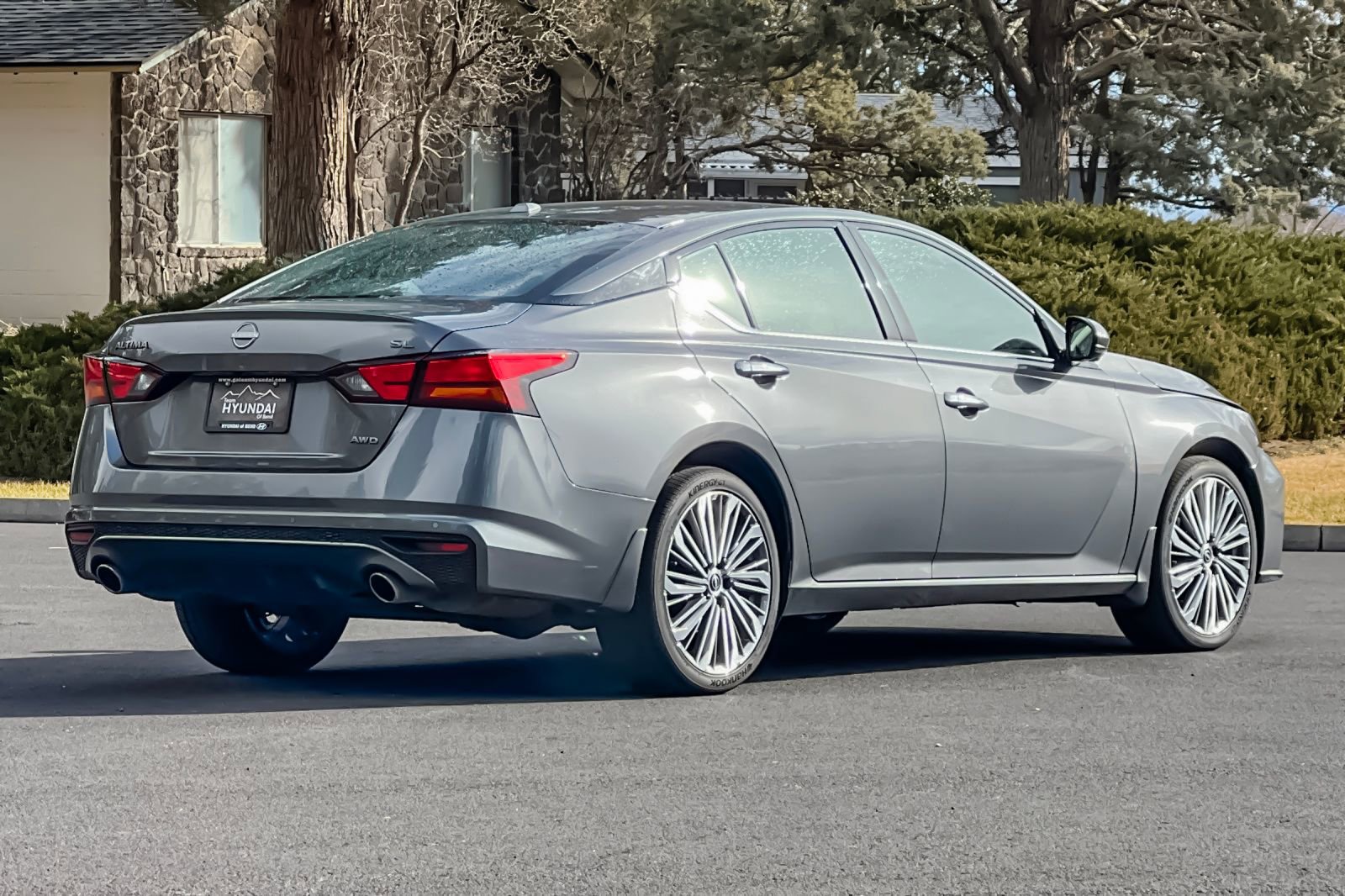 Used 2024 Nissan Altima 2.5 SL image 4