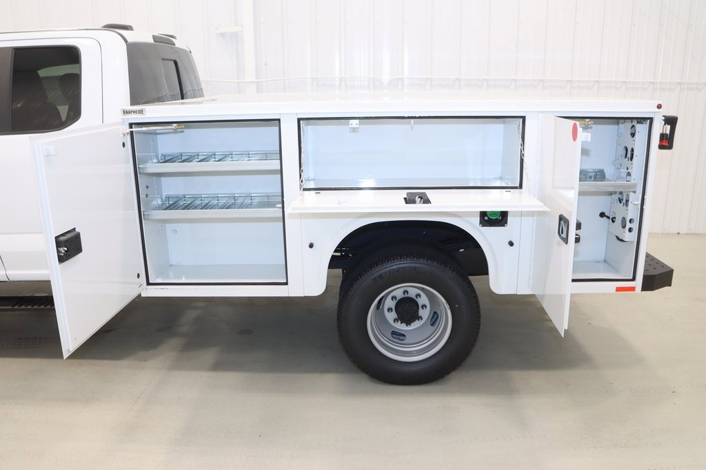 New 2025 Ford F350 XL w/ XL Chrome Package image 6