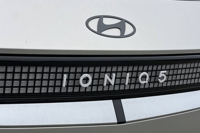 Certified 2024 Hyundai Ioniq 5 Limited AWD/4WD image 35