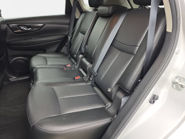 Used 2018 Nissan Rogue SL FWD image 14