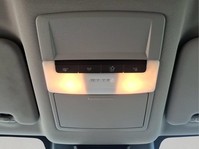 Used 2023 Nissan Rogue S AWD/4WD image 20