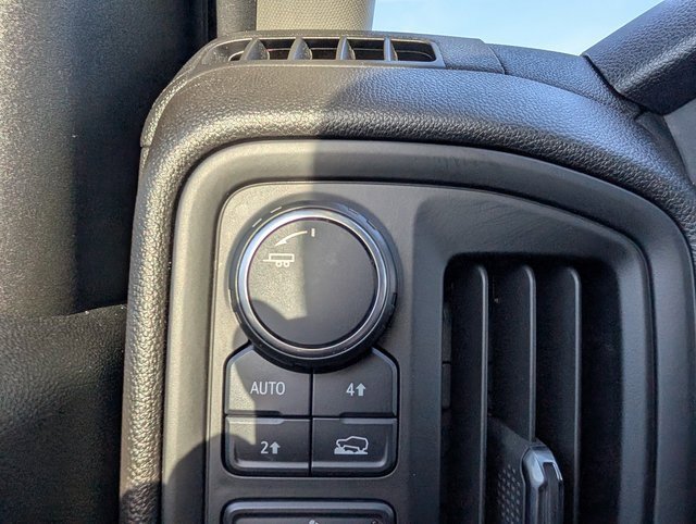 Certified 2024 Chevrolet Silverado 1500 Custom w/ LPO, Dark Essentials Package image 20