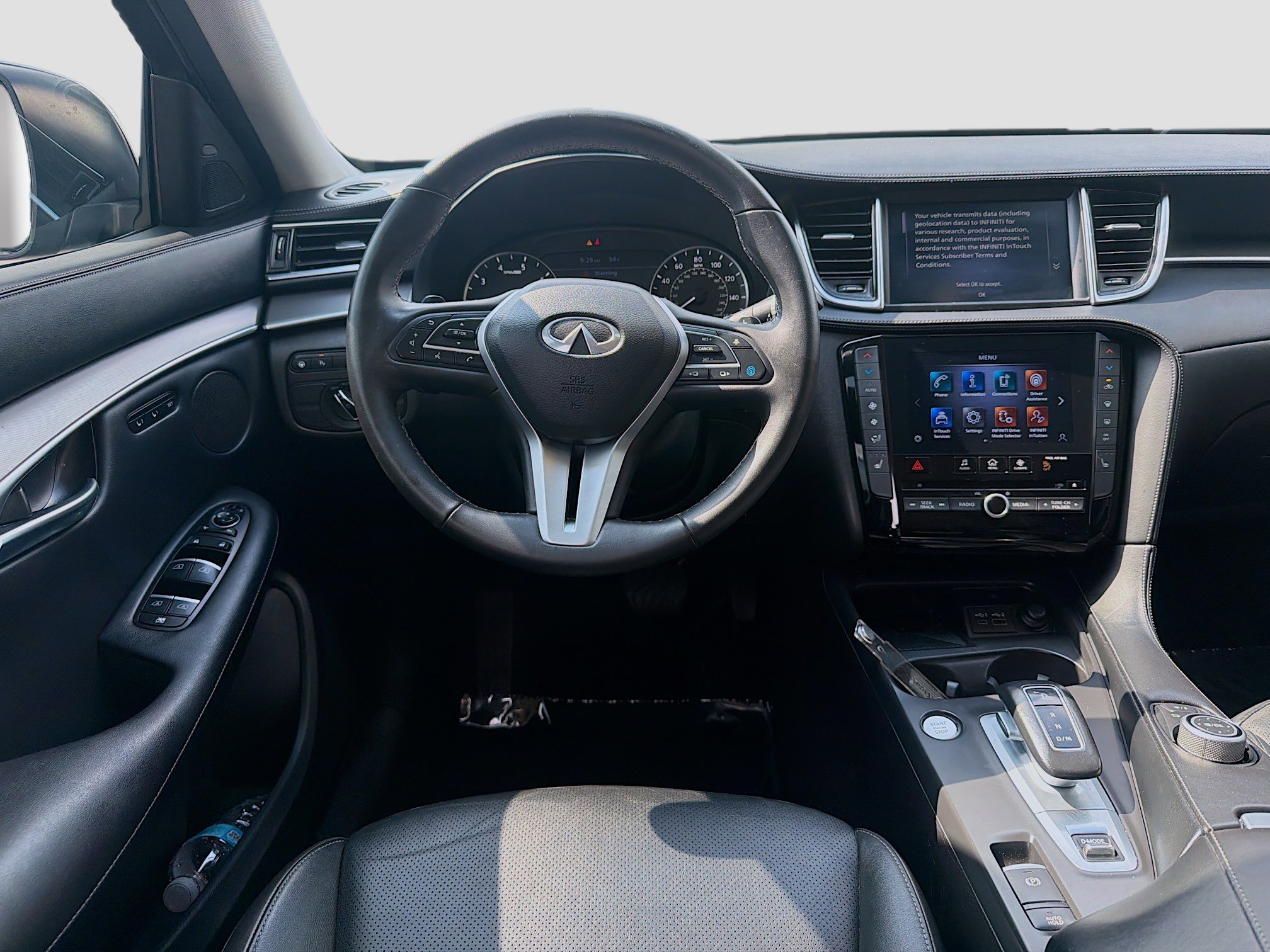 Used 2024 INFINITI QX50 Luxe w/ Accent Package FWD image 22