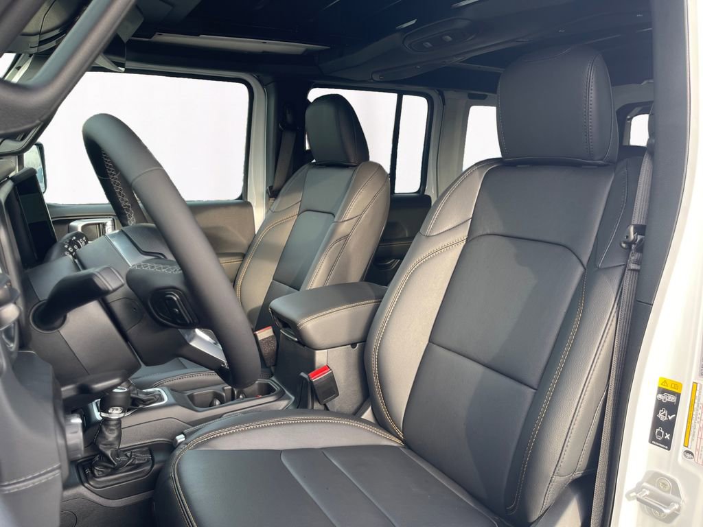 New 2026 Jeep Wrangler Sahara image 9
