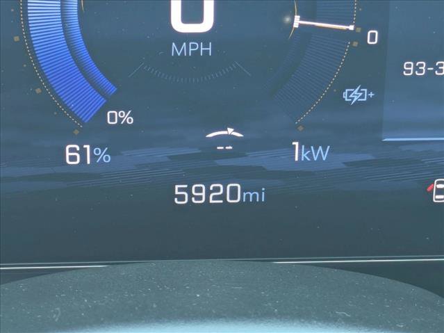 New 2025 Chevrolet Equinox EV LT w/ Convenience Package FWD image 11