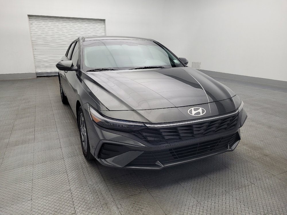 Used 2024 Hyundai Elantra SEL image 14