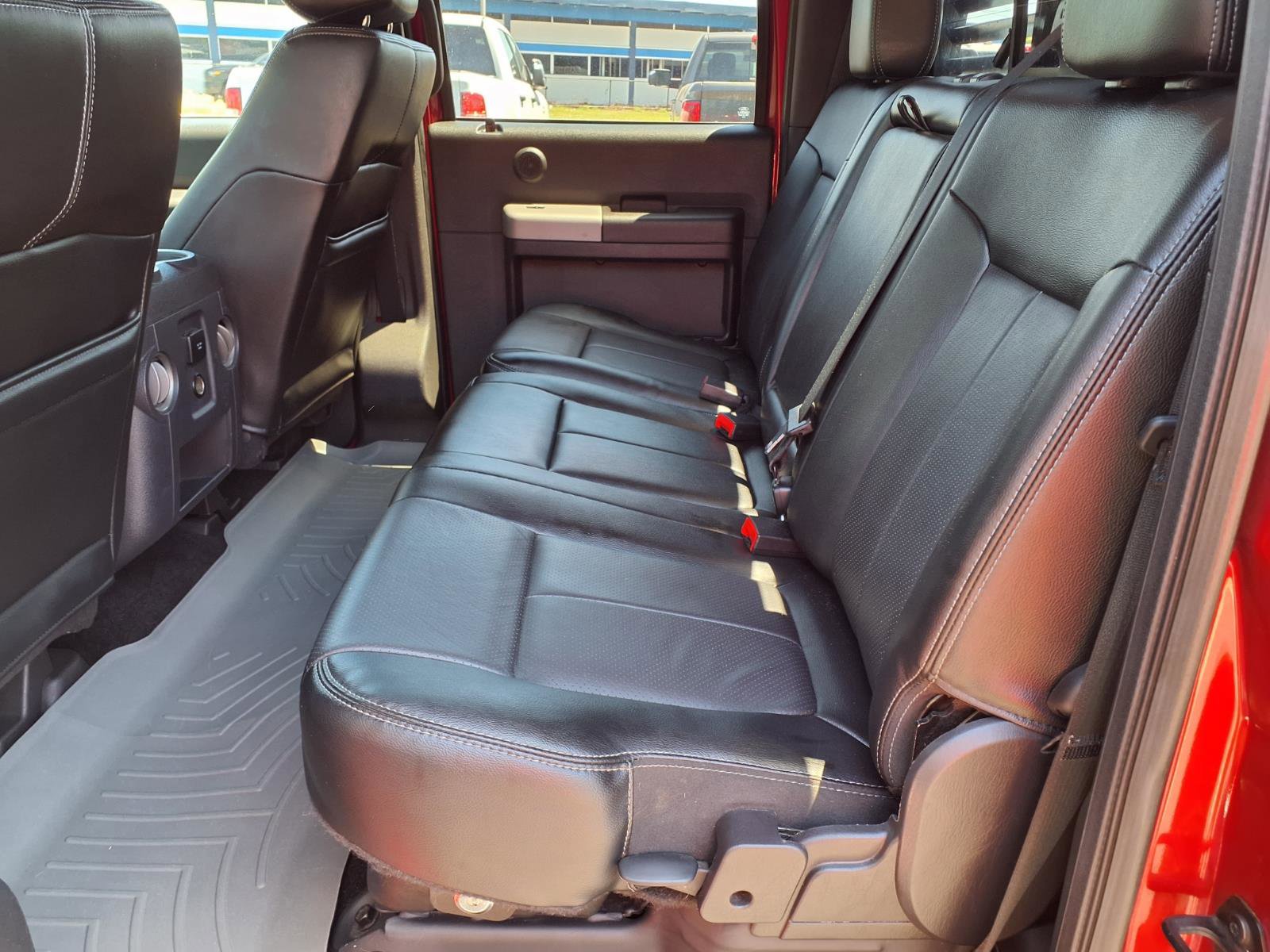 Used 2016 Ford F350 Lariat w/ Lariat Ultimate Package image 16