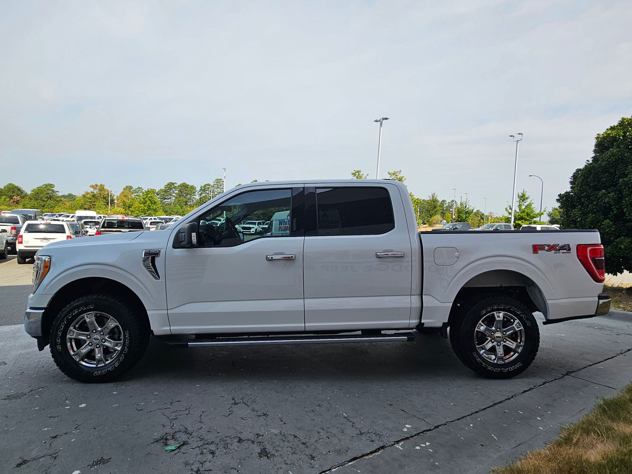 Used 2021 Ford F150 XLT w/ Equipment Group 302A High AWD/4WD image 4