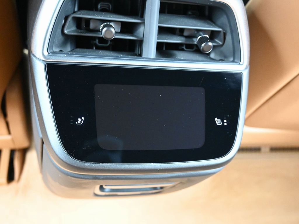 Used 2024 Lucid Air Touring image 31