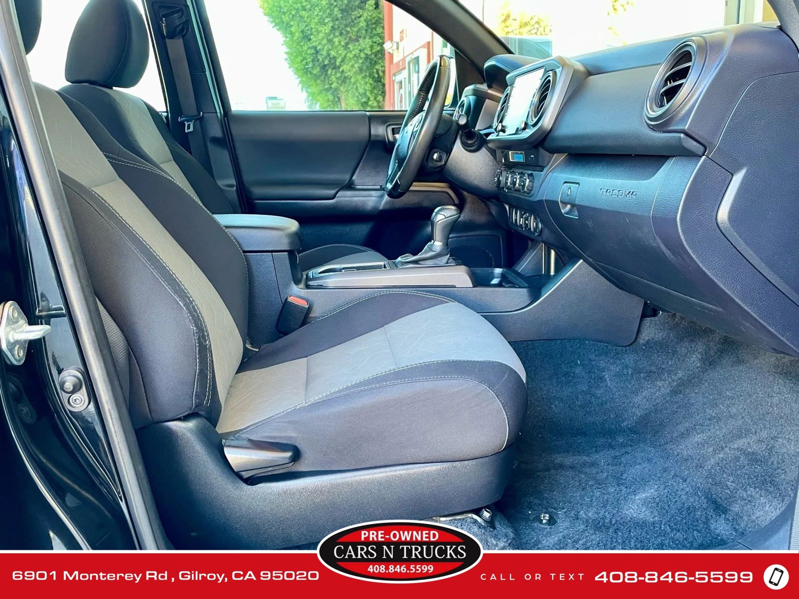 Used 2021 Toyota Tacoma TRD Off-Road AWD/4WD image 14