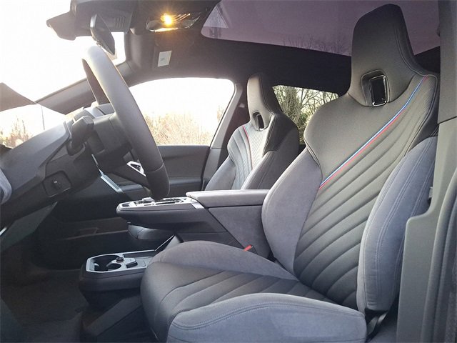New 2026 BMW iX xDrive60 w/ M Sport Package image 12