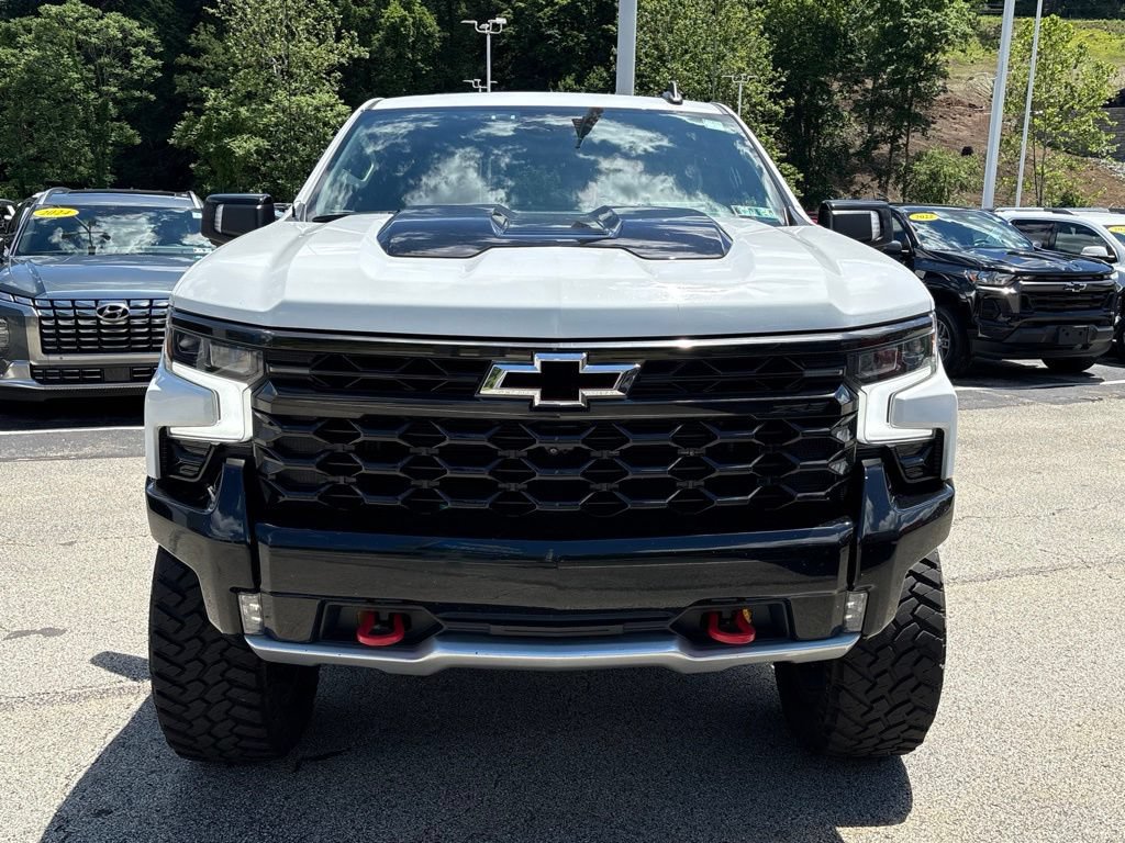 Used 2022 Chevrolet Silverado 1500 ZR2 w/ Technology Package AWD/4WD image 8