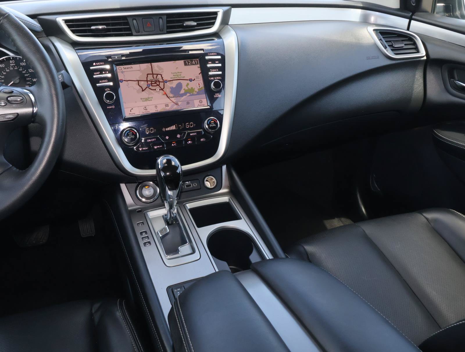 Used 2024 Nissan Murano SL FWD image 11