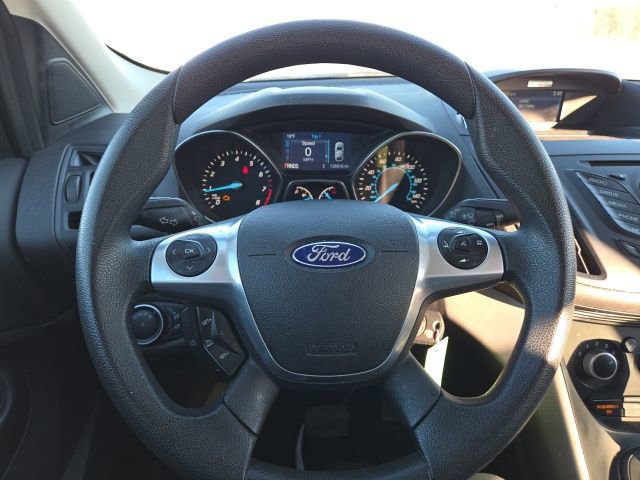 Used 2015 Ford Escape SE image 15