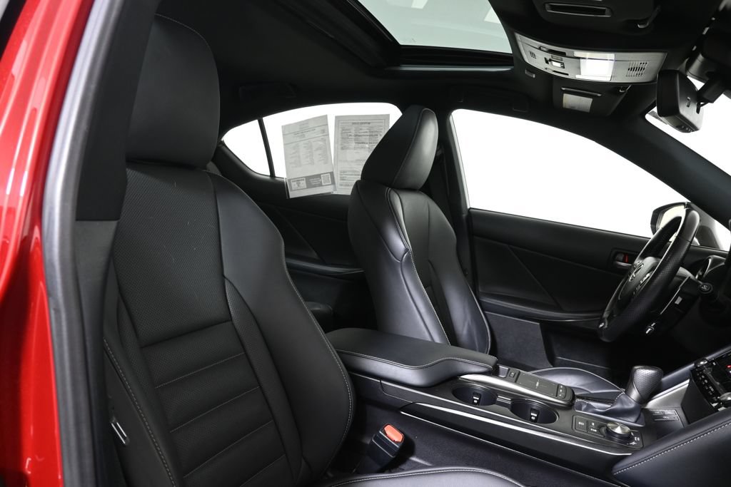 Used 2022 Lexus IS 350 F Sport AWD/4WD image 33