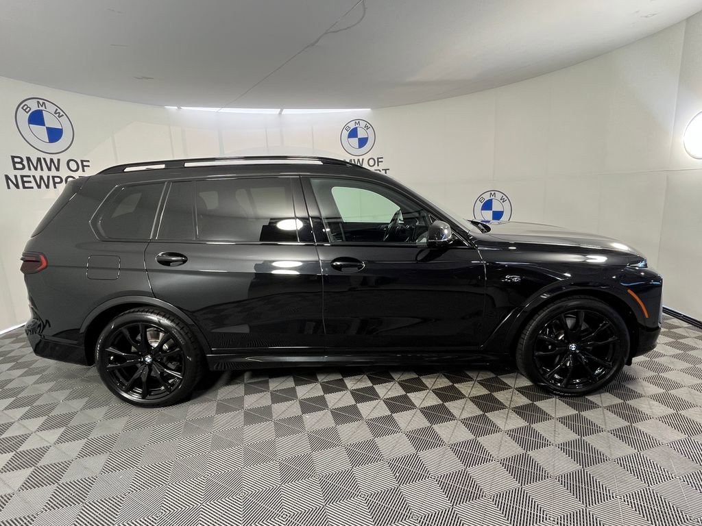 Certified 2025 BMW X7 xDrive40i w/ Executive Package AWD/4WD image 10
