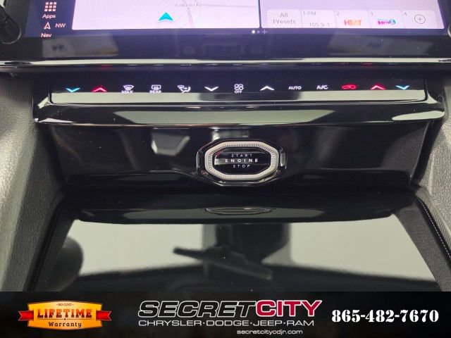 New 2026 Jeep Grand Cherokee Limited w/ Limited Altitude Package AWD/4WD image 24