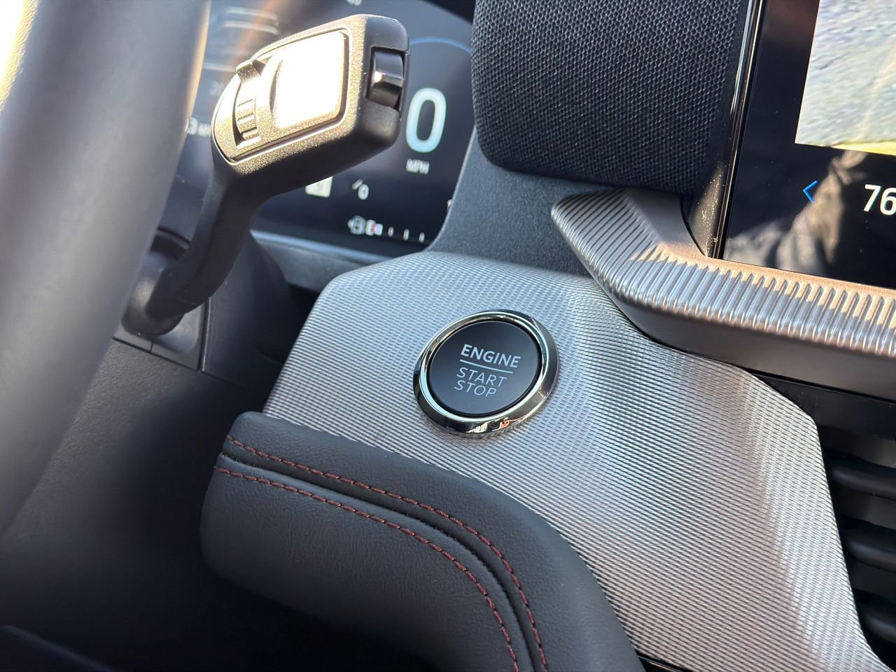 New 2026 Ford Explorer Active w/ Active Comfort Package image 28