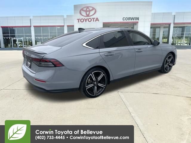 Used 2024 Honda Accord Sport image 5