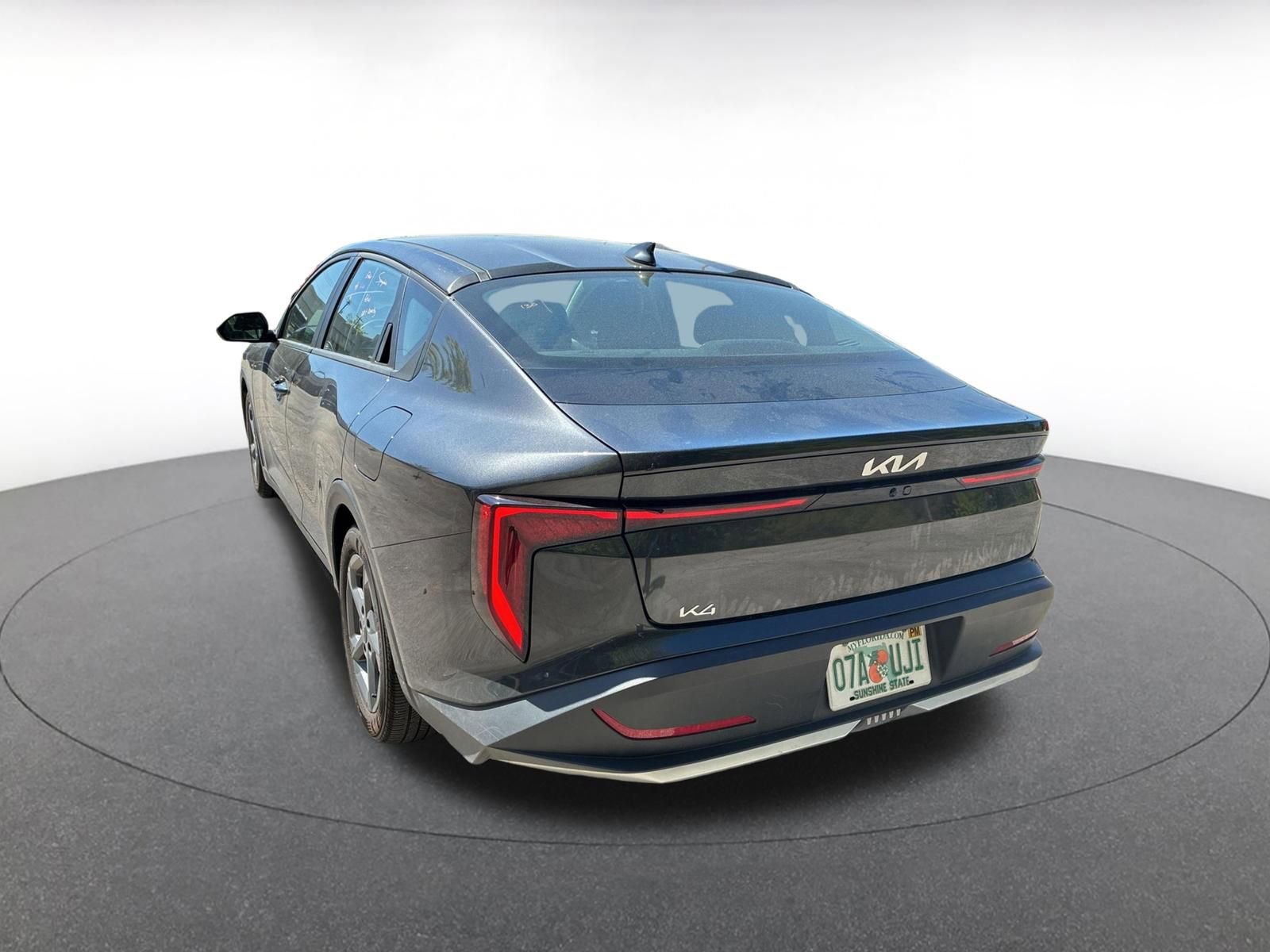 Used 2025 Kia K4 LXS image 5