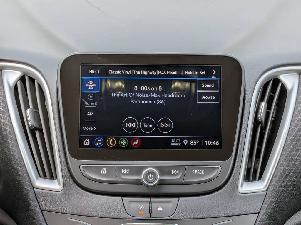 Used 2025 Chevrolet Malibu LT FWD image 18