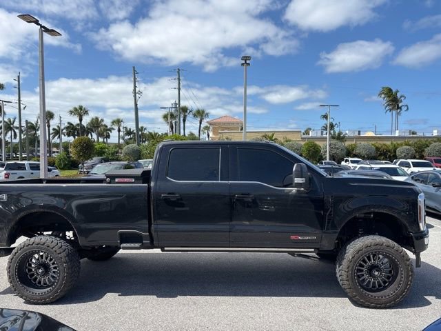 Used 2024 Ford F350 Platinum AWD/4WD image 2