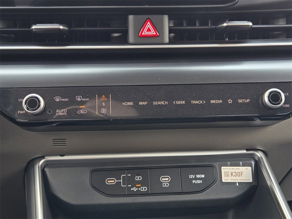 New 2026 Kia Carnival LXS image 14