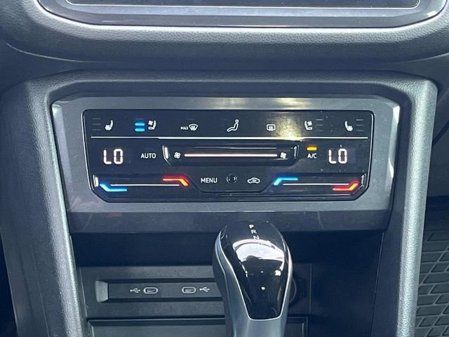 Used 2022 Volkswagen Tiguan SEL R-Line image 17