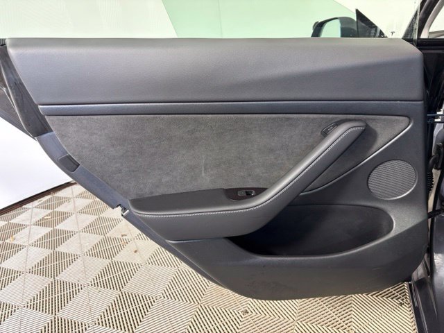 Used 2023 Tesla Model 3 Long Range AWD/4WD image 19
