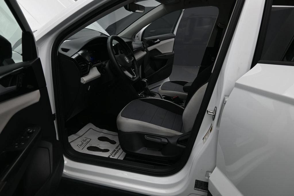 Used 2025 Volkswagen Taos S FWD image 12