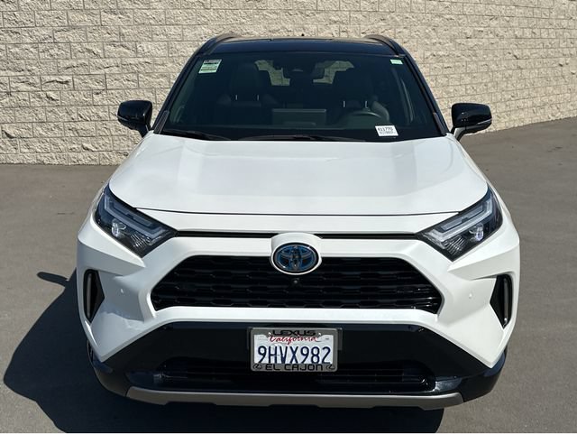 Used 2023 Toyota RAV4 XSE AWD/4WD image 3