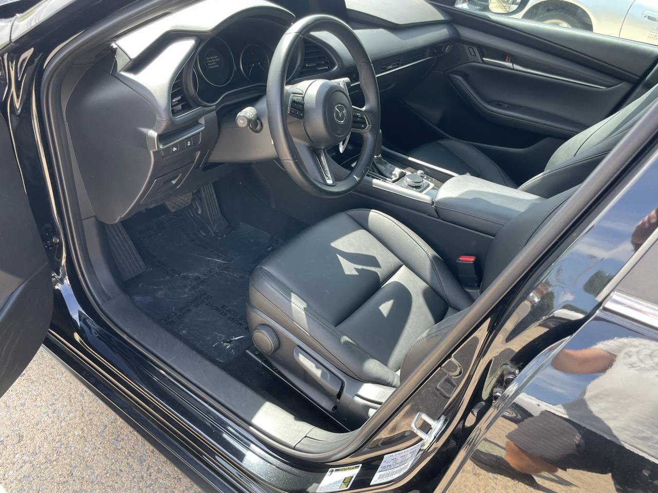Used 2024 MAZDA MAZDA3 s FWD image 28