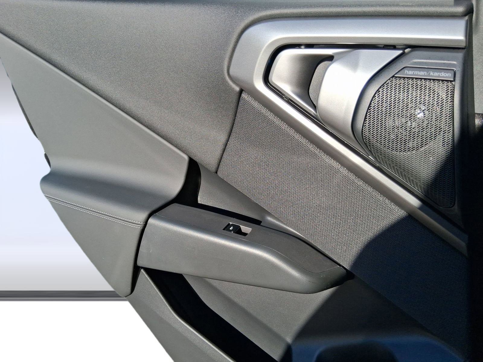 Used 2026 BMW X3 xDrive30 w/ M Sport Package image 26